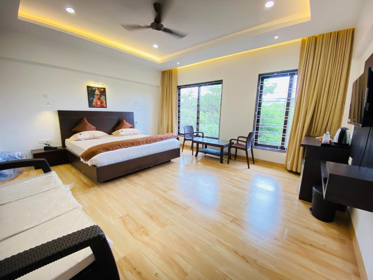 Shivanand Residency Jejuri ภายนอก รูปภาพ