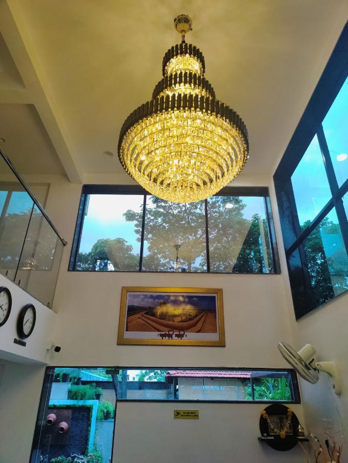 Shivanand Residency Jejuri ภายนอก รูปภาพ